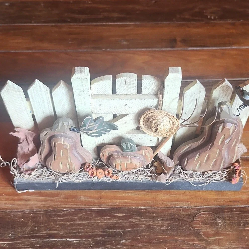 Vintage Wood Pumpkin Patch Figurine,‎ Country Style, Thanksgiving Décor